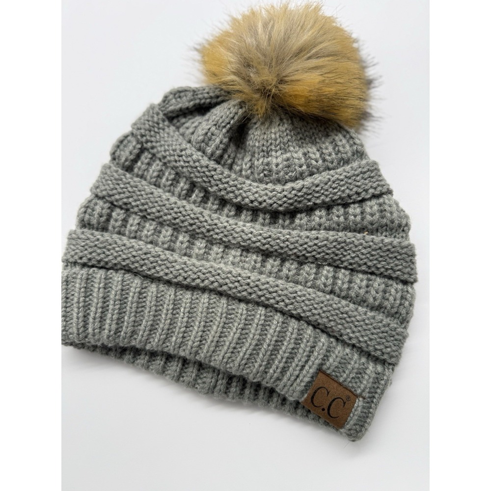 CC Beanie Hat Fuzzy Cuff‎ Cable Knit Pom Pom Thick Knit Stretch Soft Gray